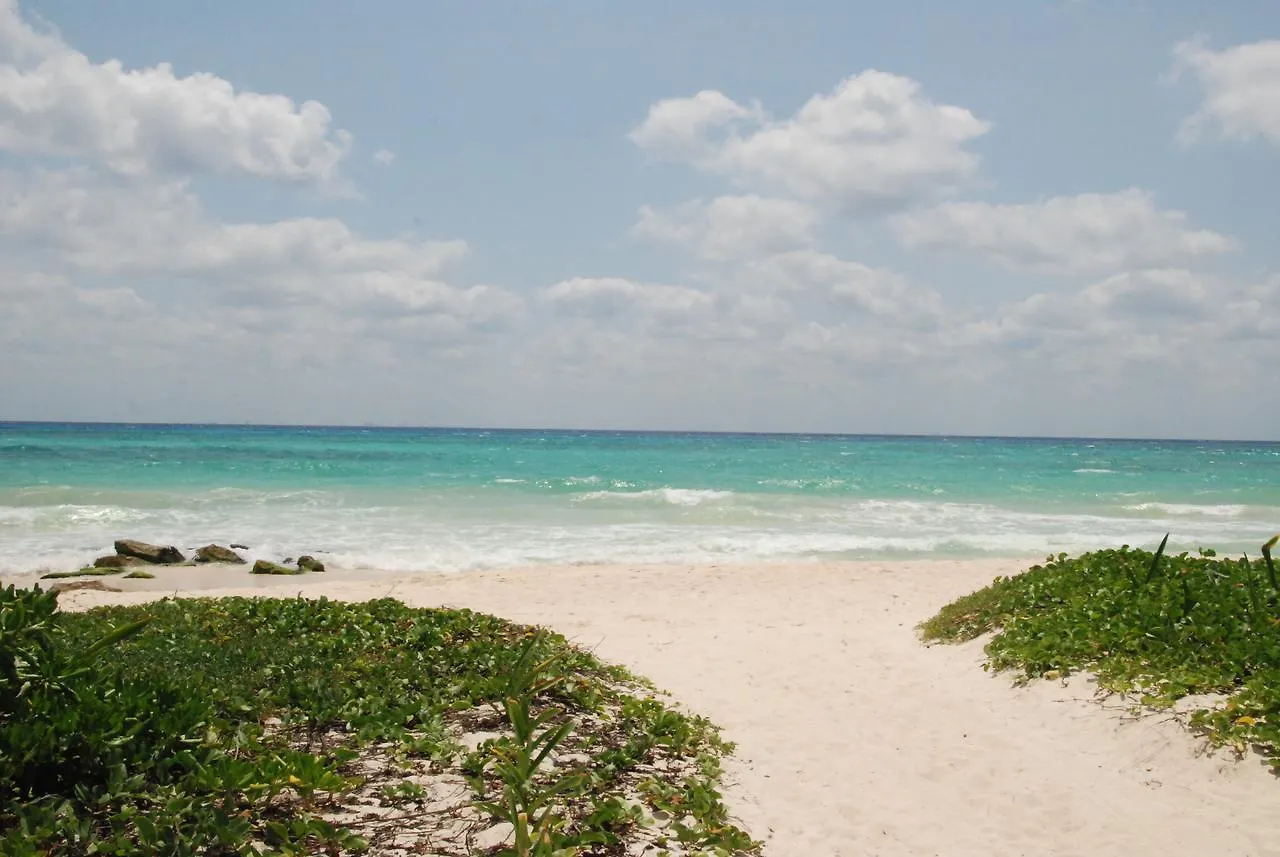 Casita Coba Steps Beach Apartment Playa del Carmen Mexico
